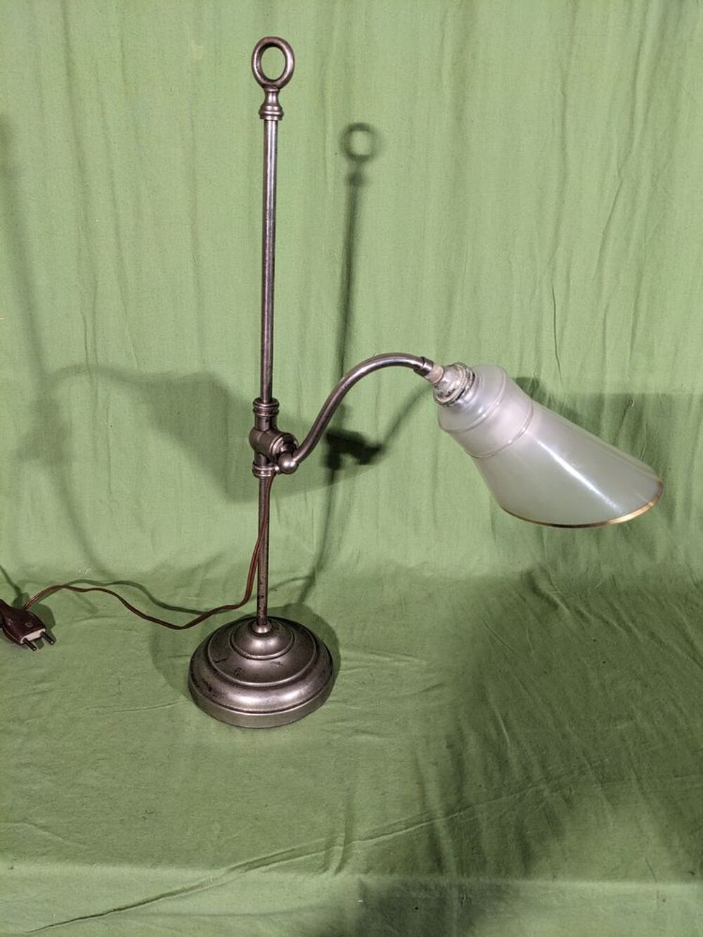 Lampe d'Horloger &agrave; tulipe Guariche d&eacute;but du si&egrave;cle dernier e Bricolage