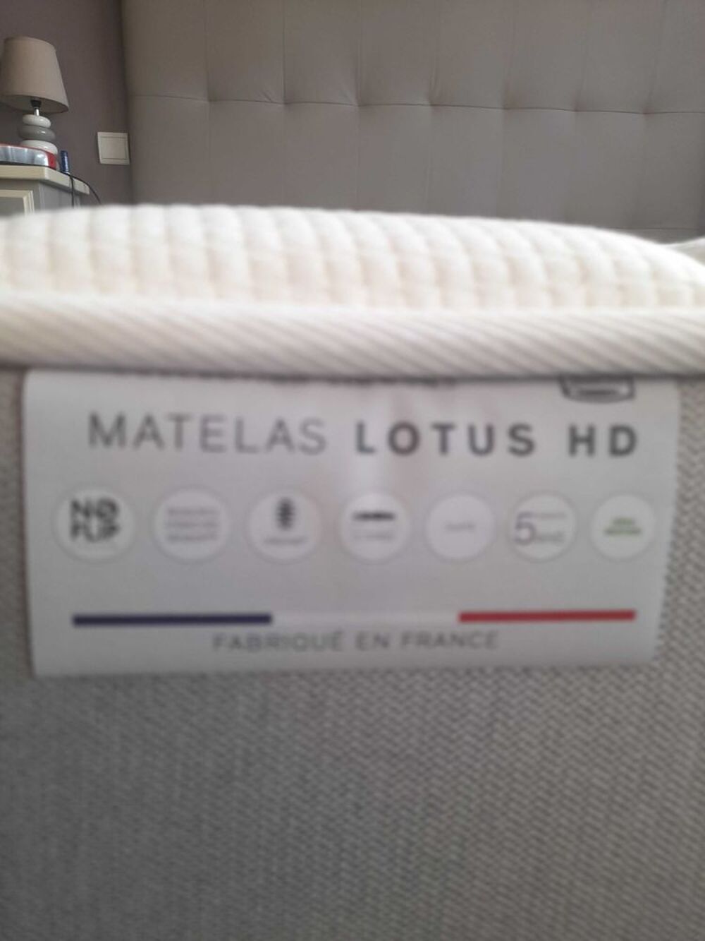 Matelas 140x190x20 Décoration