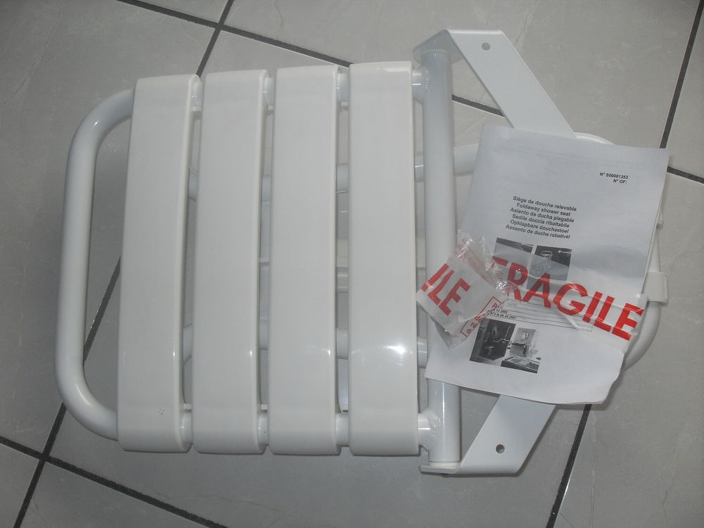Si&egrave;ge de douche Electroménager