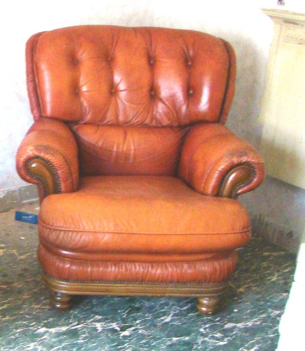 SALON canap&eacute;2 + 2 fauteuils cuir Meubles