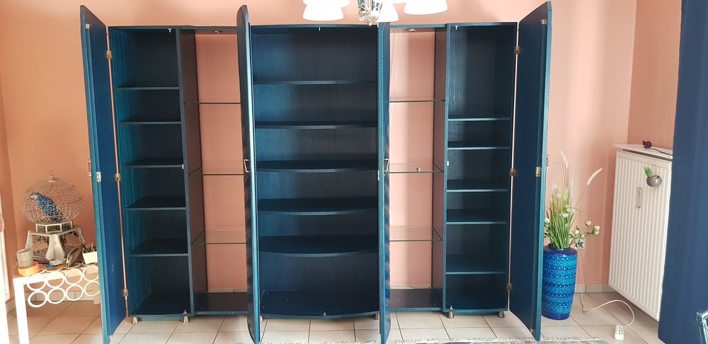 Salle &agrave; manger en rotin artisanal par SCHUTZ Allemagne Meubles