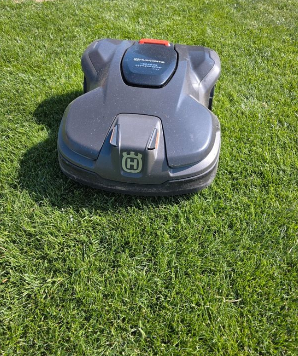 Robot tondeuse Husqvarna Jardin