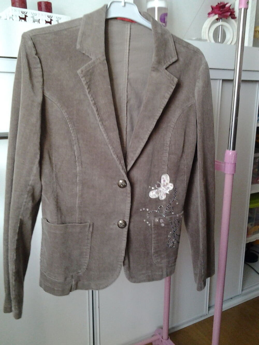 Veste SANPRIT XL VELOURS 
COMME NEUVE Vêtements