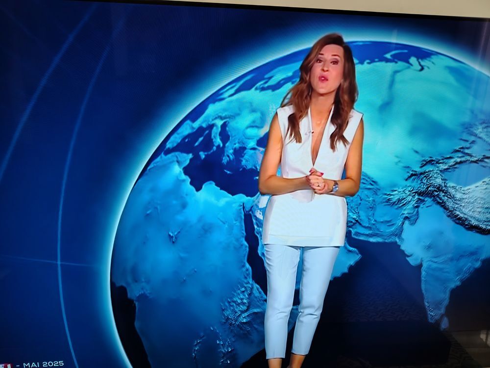 t&eacute;l&eacute;vision sony bravia oled 140cm Photos/Video/TV