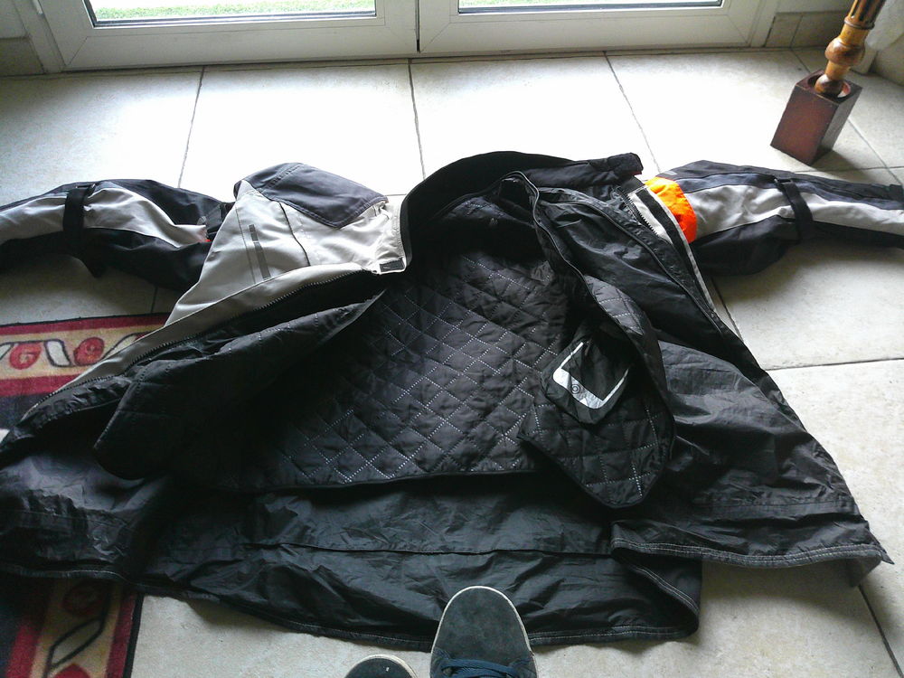 veste motard ou enduro Vêtements