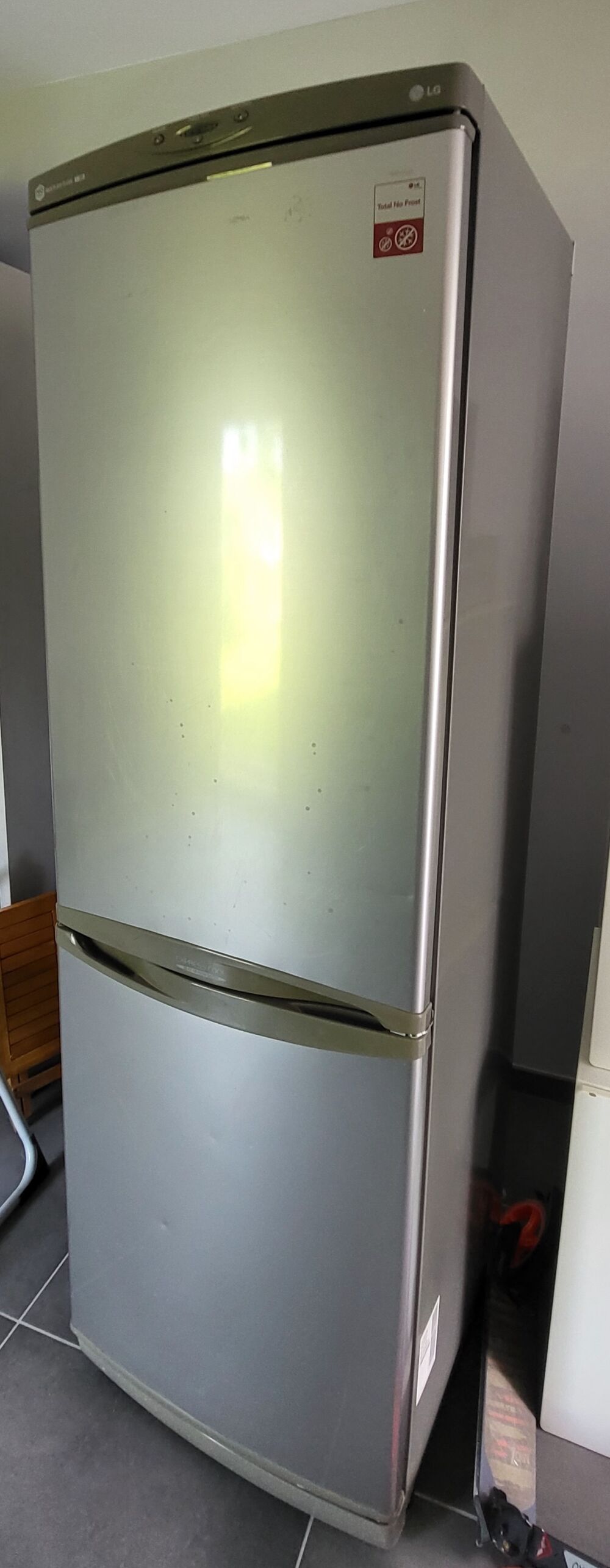 R&eacute;frig&eacute;rateur LG en Tr&egrave;s bon &eacute;tat Electroménager