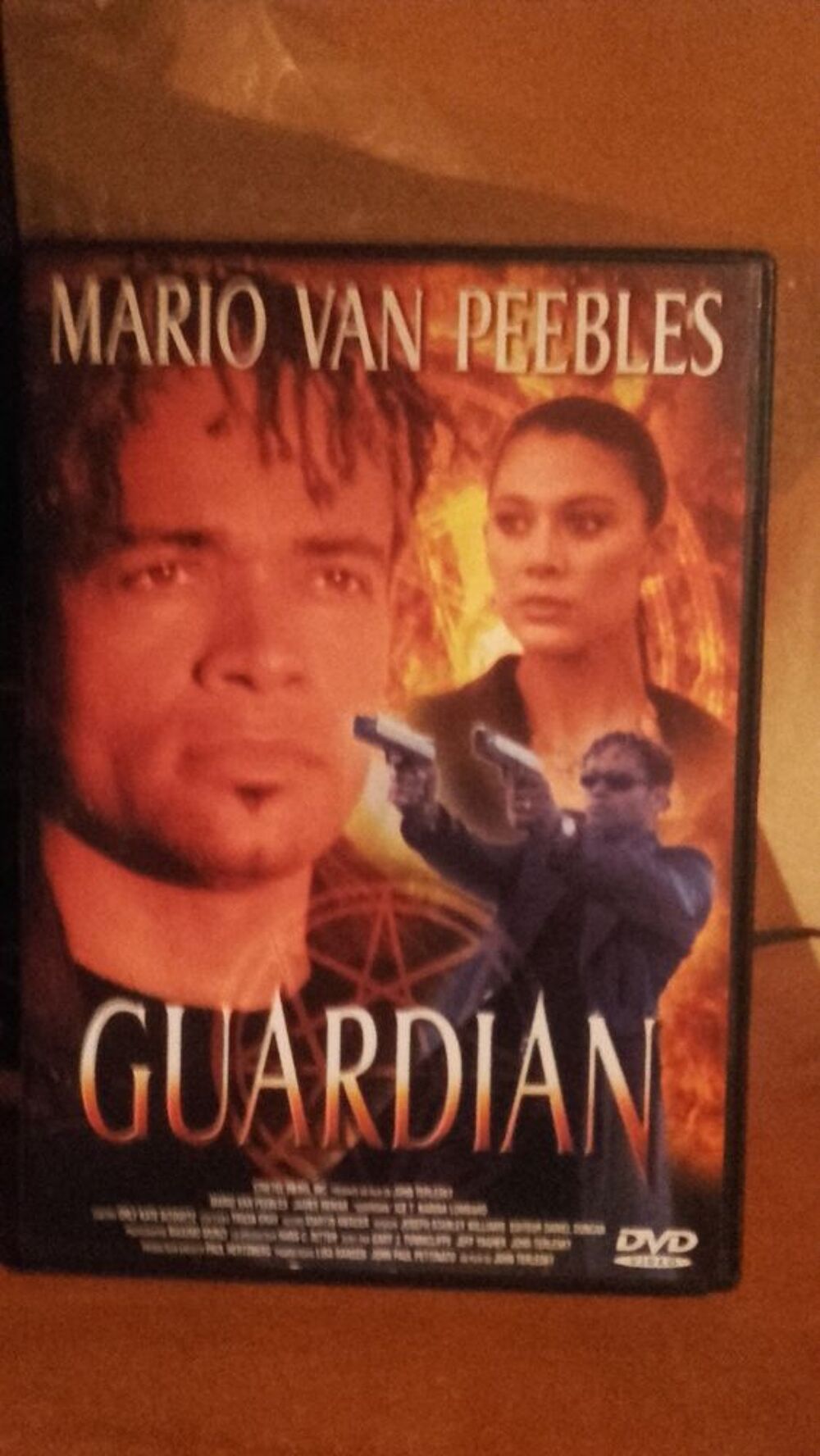 DVD guardian. Livraison possible
DVD et blu-ray