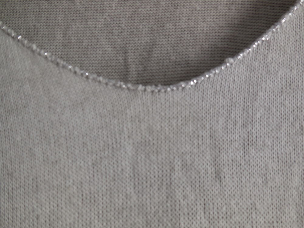 Pull l&eacute;ger femme Sunny Studio Paris gris clair 38/40 TBE Vêtements