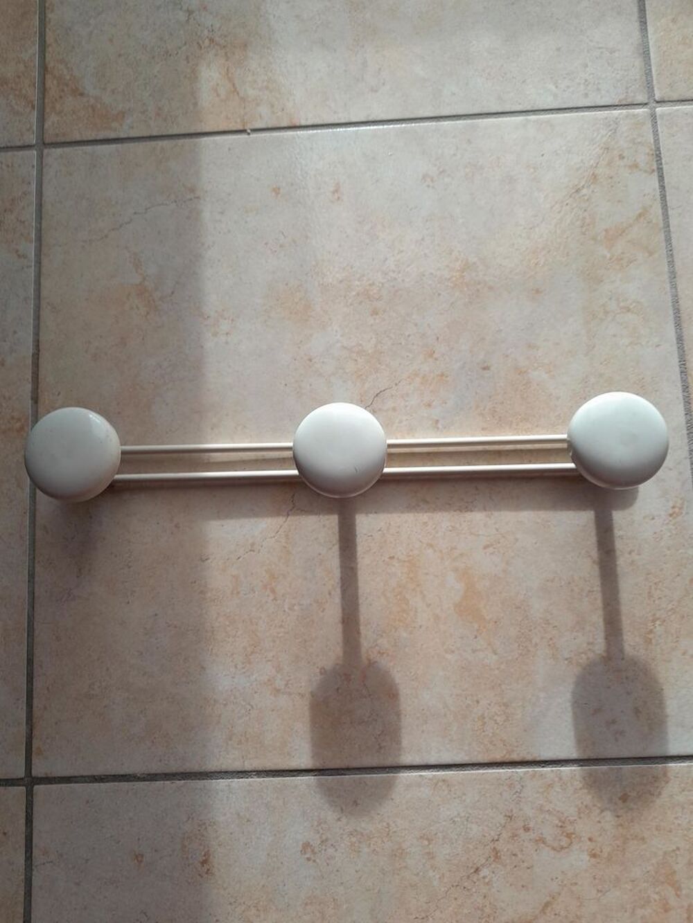 Porte-manteau 3 boules vintage Décoration