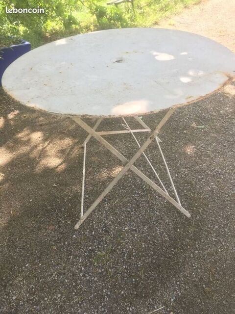Table en fer forgé de jardin,terrasse
85 Castres (81)