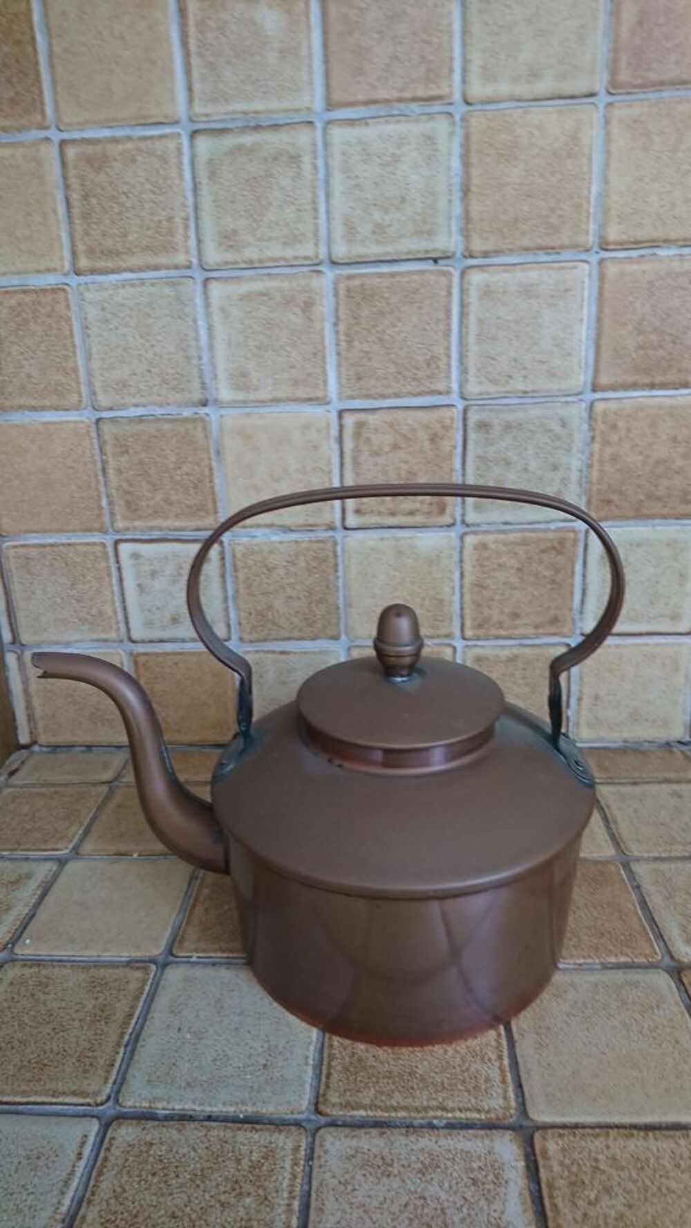 lot casserole bouilloire et plat en cuivre Décoration