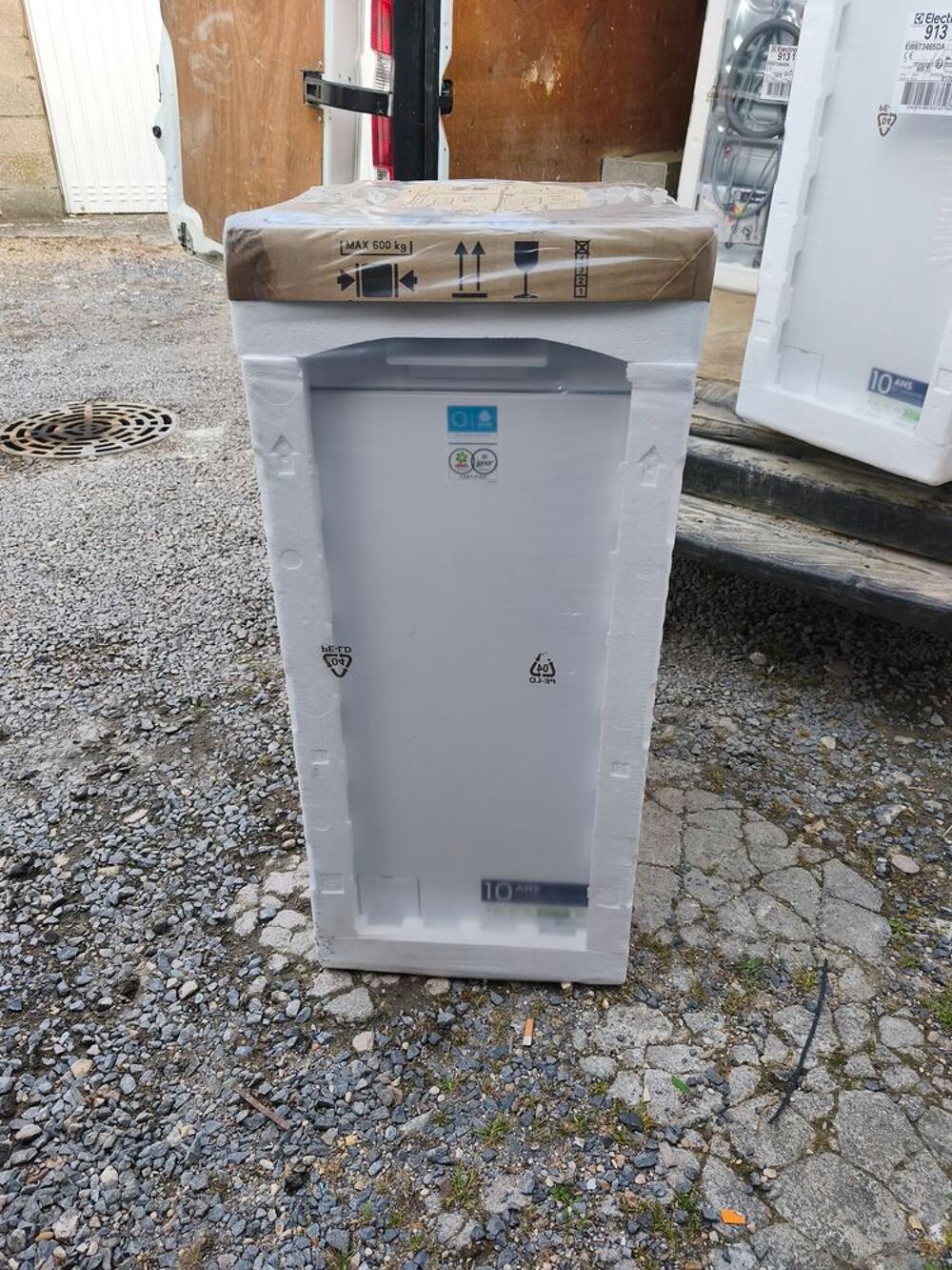 Lave-linge Electrolux PerfectCare 600 ? 6 kg ? NEUF emball&eacute;
Electroménager