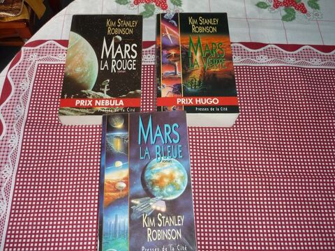 3 ROMANS SERIE  MARS . TRES BON ETAT . 30 Perpignan (66)