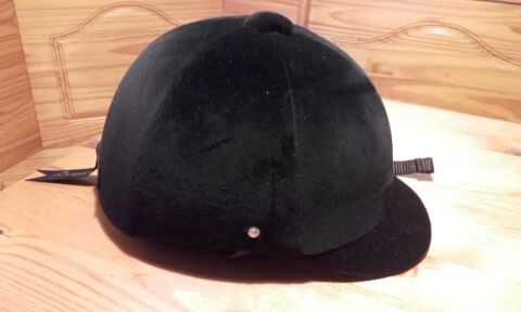 Bombe Casque Equitation    FOUCANZA 10 Saint-Martin-de-la-Brasque (84)