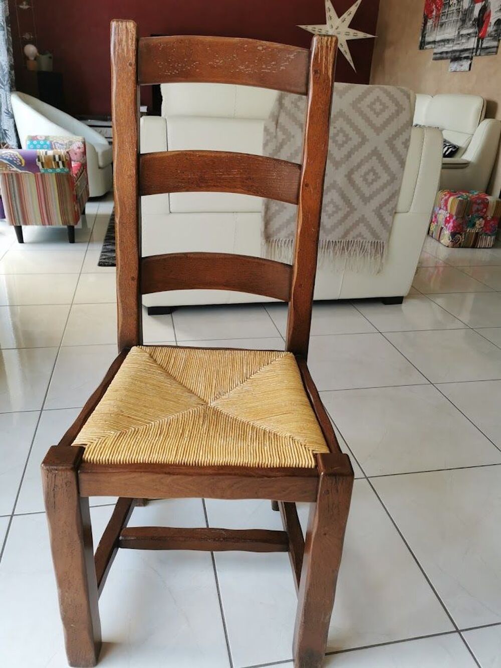 6 CHAISES CHENE MASSIF
ASSISE EN PAILLE DEMONTABLE
Meubles
