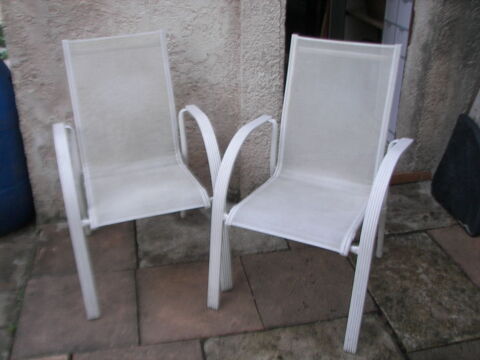 fauteuils de terrasse 40 Roquefort-les-Pins (06)