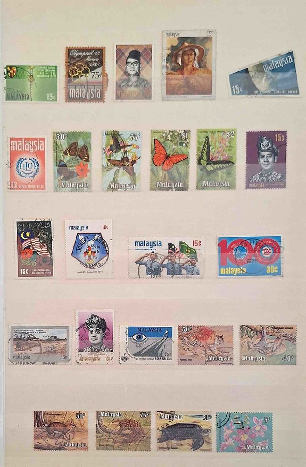 S&eacute;rie de timbres de collection de Grande Malaisie 