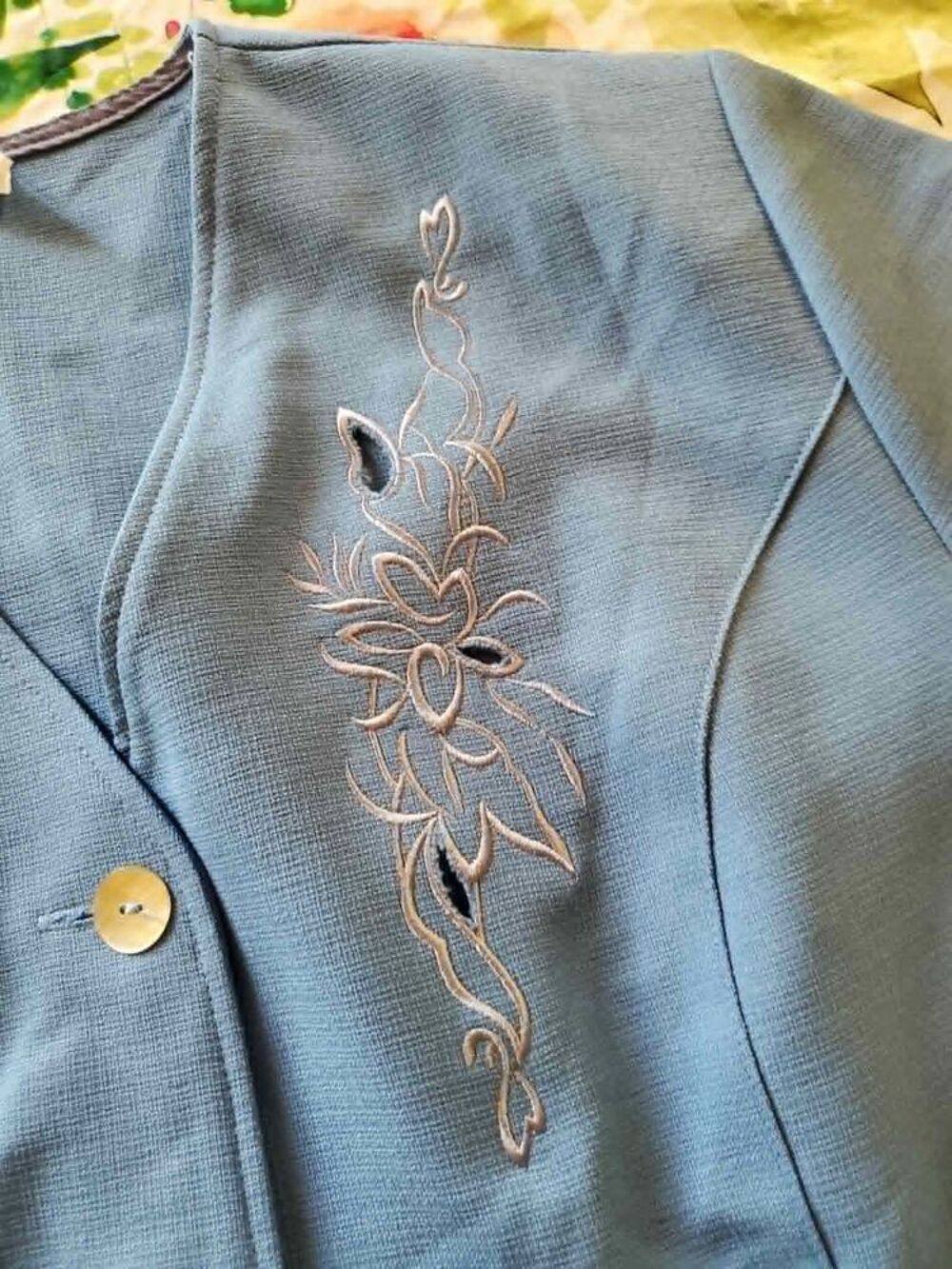 TAILLEUR FEMME BLEU (veste et jupe) T48 Vêtements