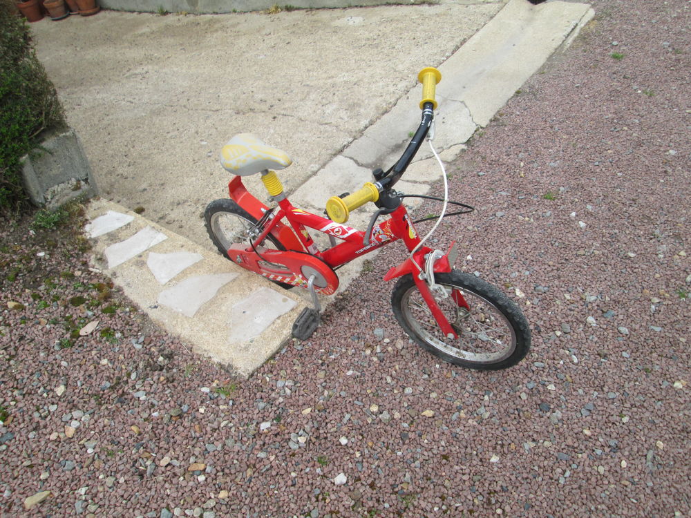 v&eacute;lo enfant Vlos