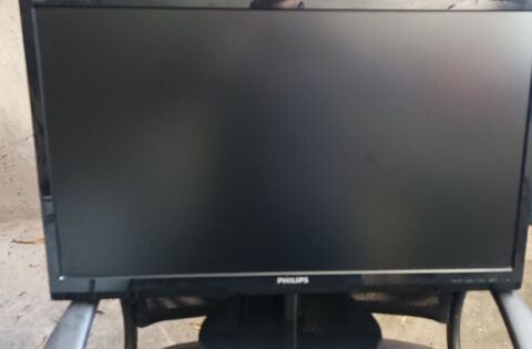 Ecran PC Philips 246v5 27 pouces Malzéville (54)