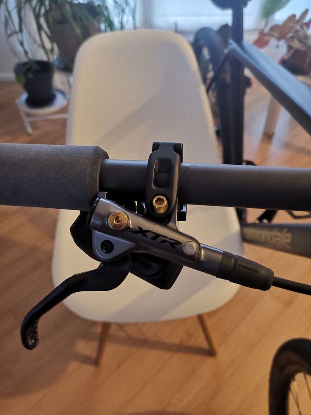 Cannondale fsi carbone lefty, sram xx1, shimano XTR Vélos