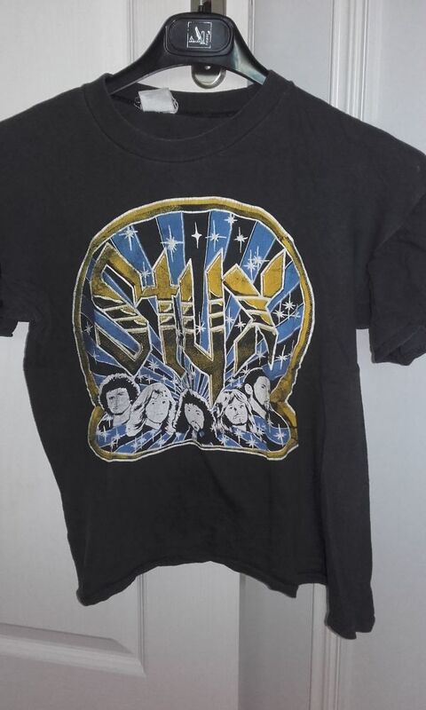 T-Shirt : Styx - Annes 70 - Taille : M 30 Angers (49)