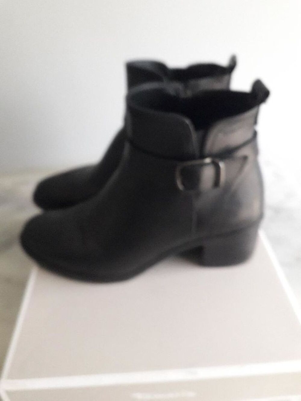 BOTTINES FEMME EN CUIR Chaussures
