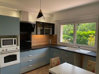  Villa  louer 6 pices 170 m