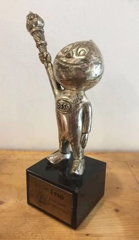 Recherche trophée oscar esso 1000 La Flèche (72)