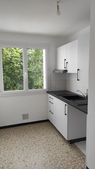  Appartement à louer 2 pièces 42 m²