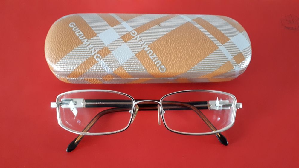 Montures lunettes de vue AZZARO - 35 euros Bijoux et montres