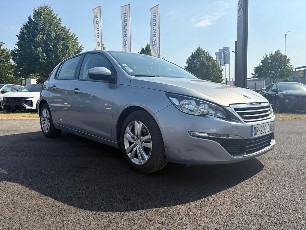 308 1.2 PureTech 110ch S&S BVM5 Allure 2015 occasion 95610 &Eacute;ragny