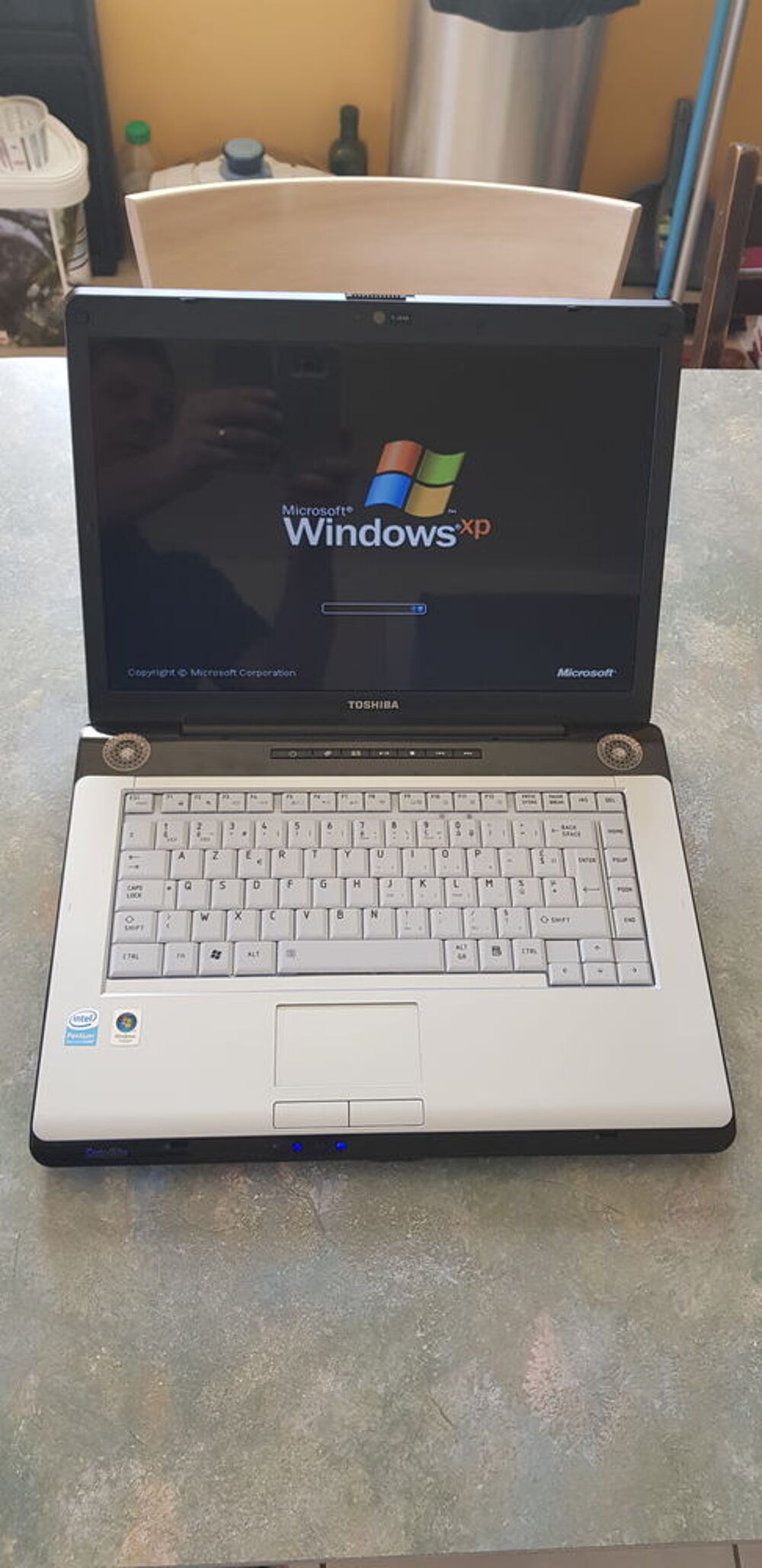 PC portable Toshiba Satellite A200, WinXP 32 bits Matériel informatique