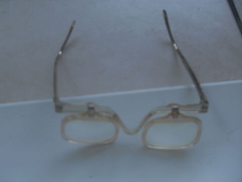 Lunettes de maquillage 17 Saint-Germain-au-Mont-d'Or (69)