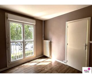  Appartement  vendre 5 pices 90 m