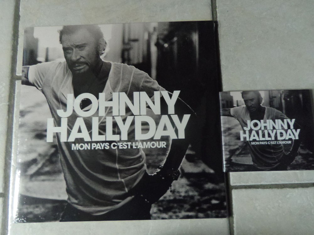 Johnny (Mon Pays C'est L'Amour) CD et vinyles