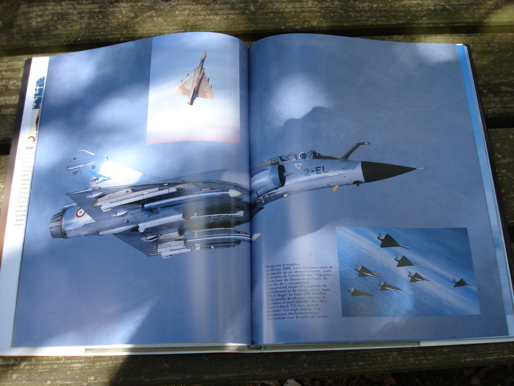 L'armee De L'air Aujourd'hui. Photographies Alain Ernault Livres et BD