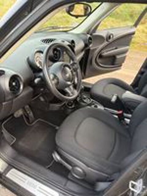 Countryman 112 ch Cooper D Finition Chili A 2015 occasion 89200 Avallon