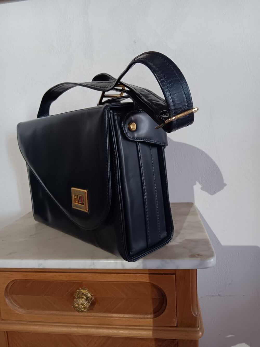 Sac &agrave; main tout cuir Maroquinerie