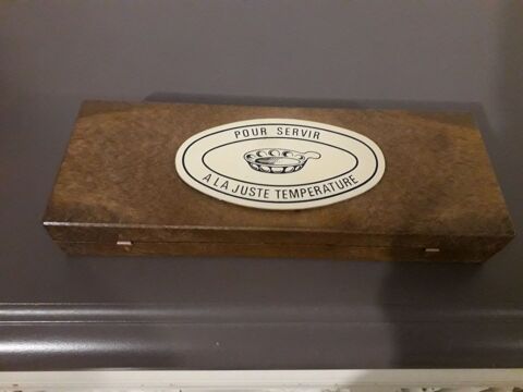 Coffret d'accessoires pour le vin 15 Reims (51)