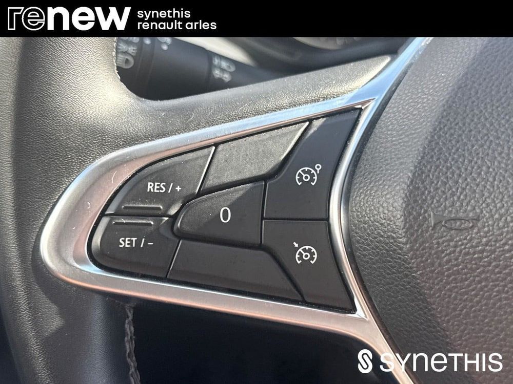 Clio V Clio TCe 100 GPL Evolution 2023 occasion 13200 Arles