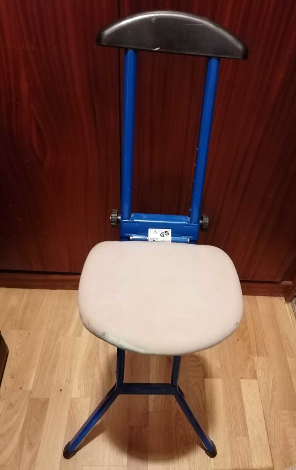 Chaise de repassage Meubles
