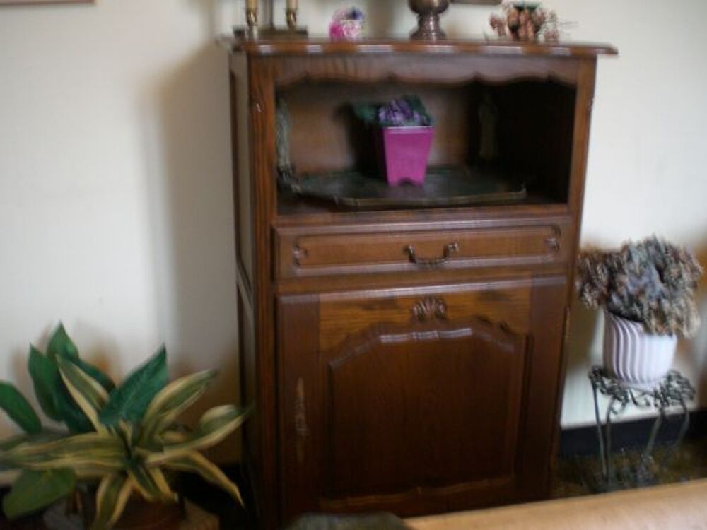 Joli BUFFET style "CAMPAGNE Meubles