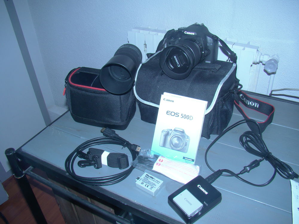 appareil photo num&eacute;rique EOS 500D 18-55 avec objectif SIGMA Photos/Video/TV