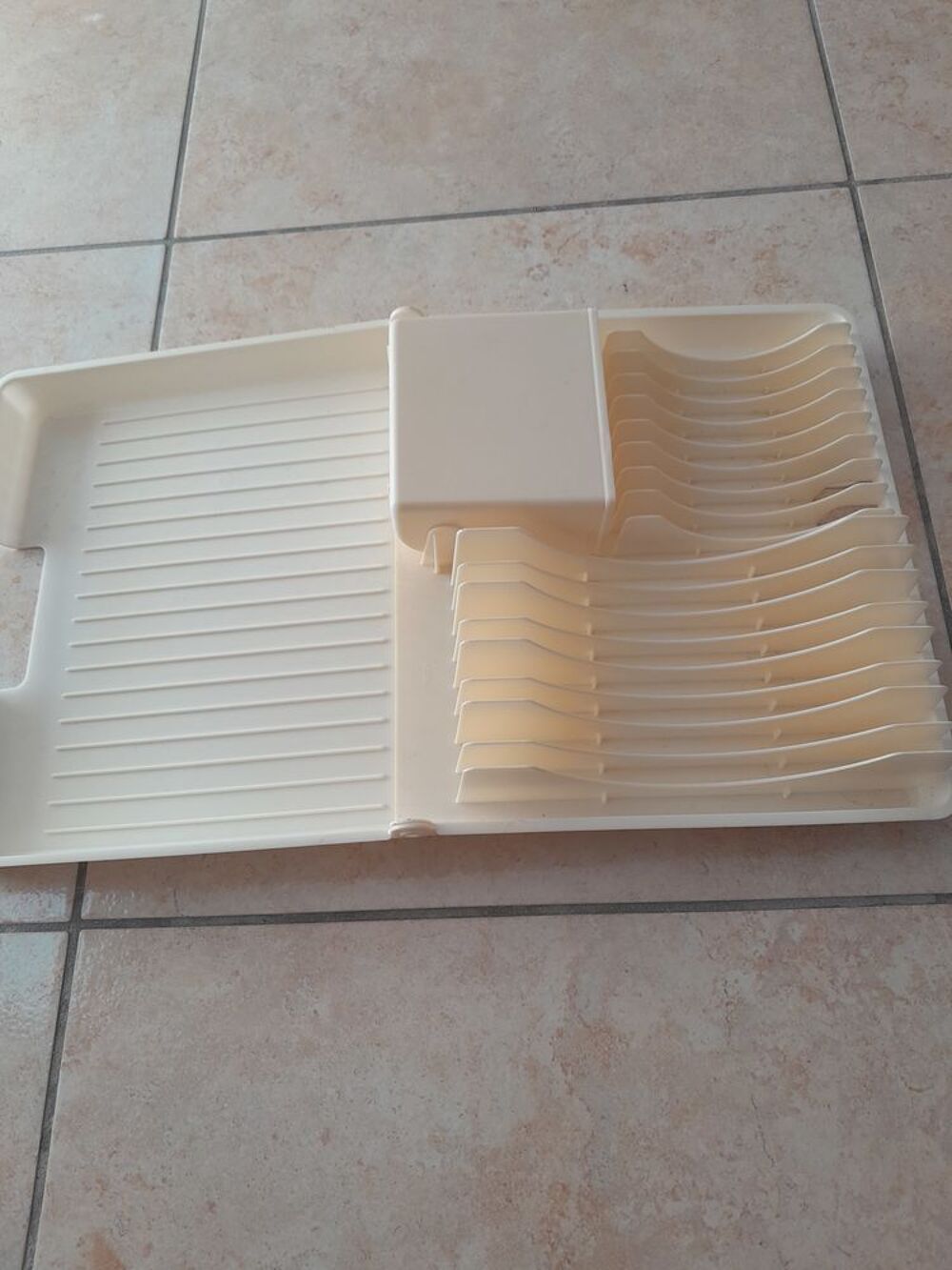 Egouttoir pliable. Décoration