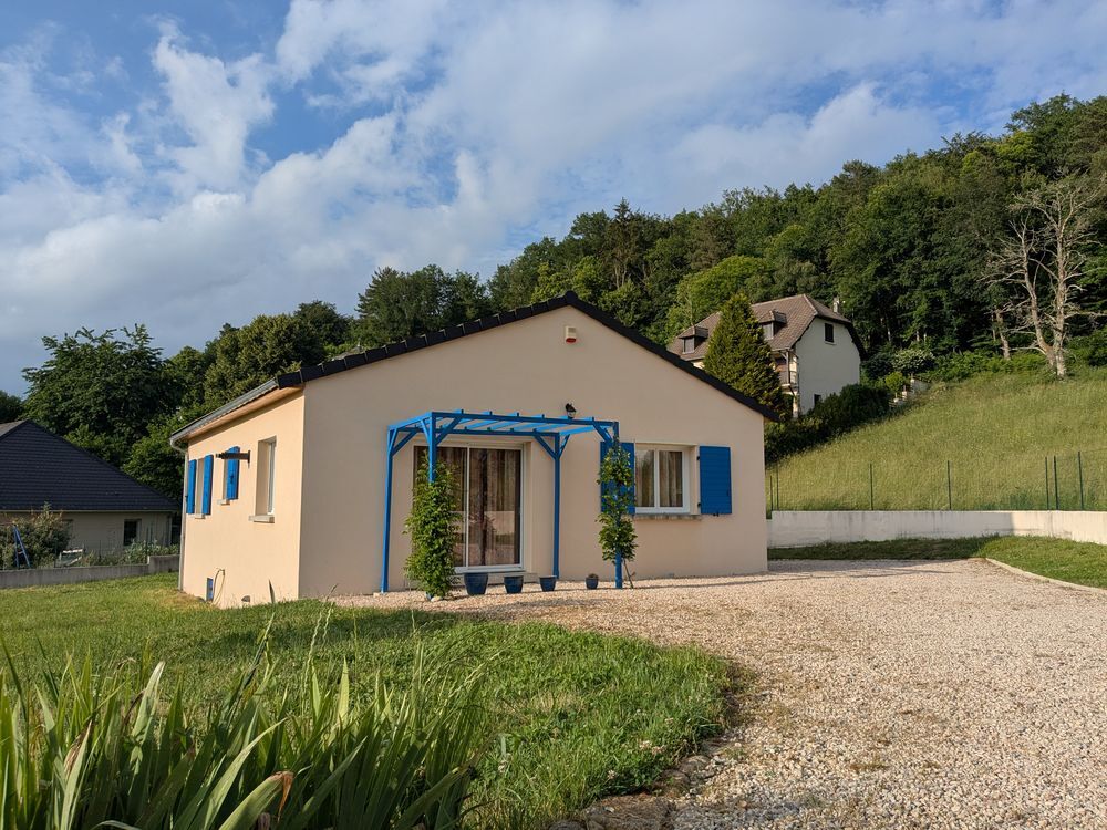 Vente Maison Joli plain-pied récent 85m² dans village dynamique Espagnac