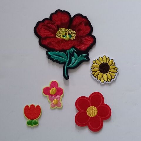 Lot de 5 �cussons sur le th�me des fleurs 7 Saumur (49)
