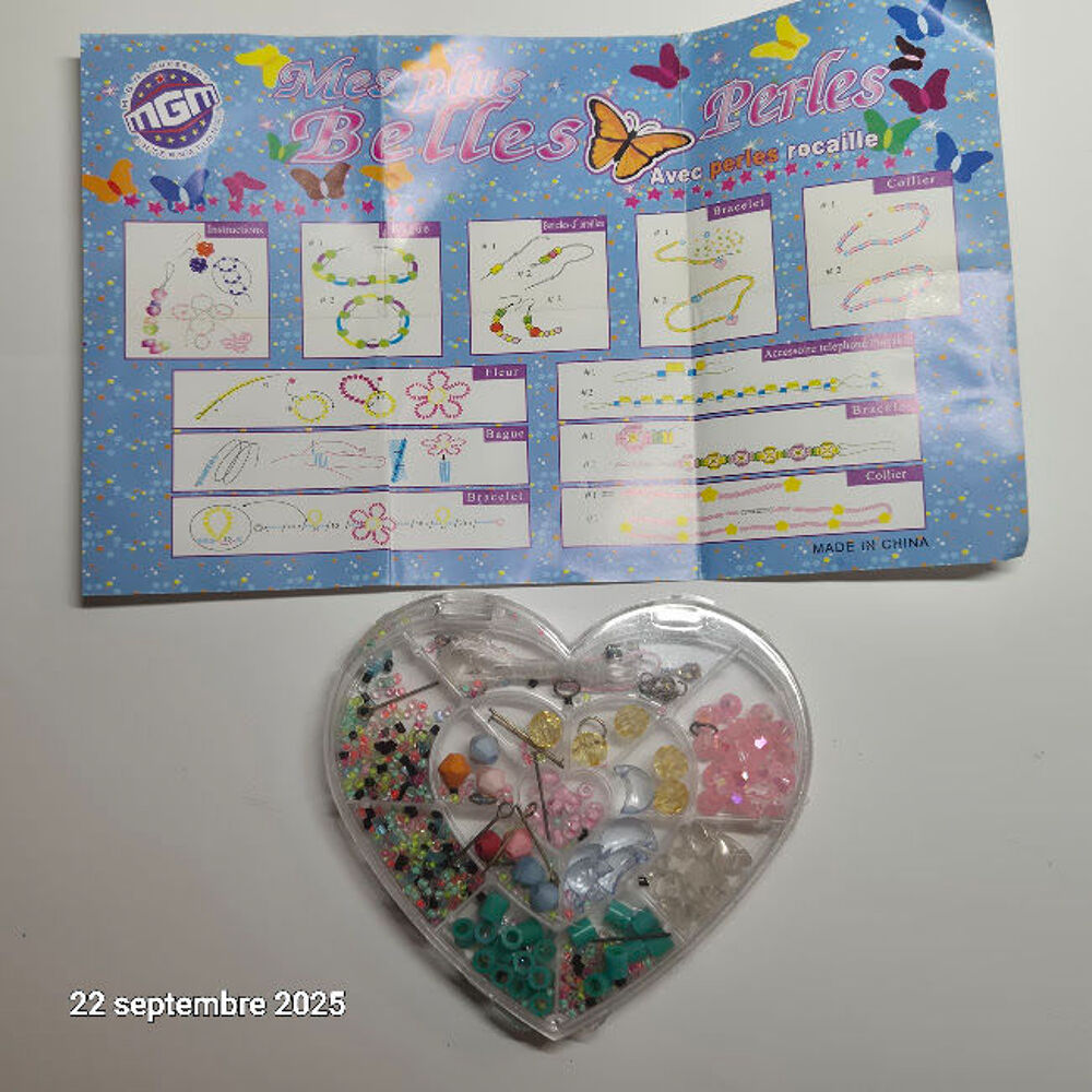 Kit de bricolage pour enfants avec des perles et des rocail Jeux / jouets