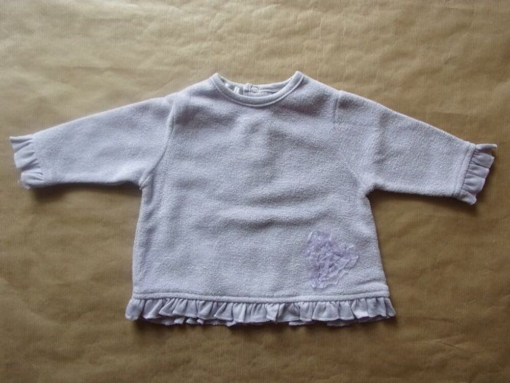 Pull en taille 6 mois Vtements enfants