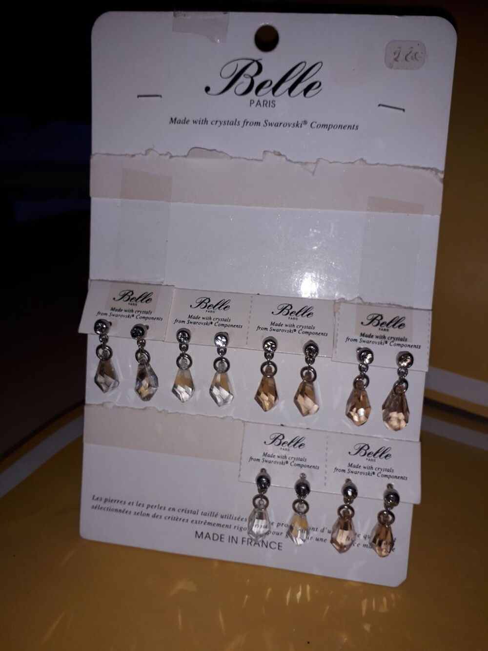 BIJOUX FANTAISIE LOT N&deg;1 Bijoux et montres